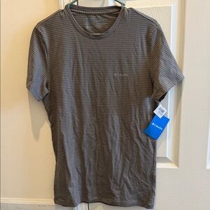 Columbia Men's Short Sleeve Gray Tee